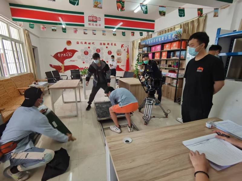 追星女孩心理学分析报告：江苏广告片拍摄公司揭秘饭圈应援式传播逻辑